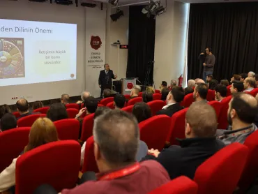 Nasıl Bir Ekonomi Yayın Kurulu Başkanı Dr. Şeref OĞUZ’dan ‘‘Beden Dili’’ Konulu Söyleşi