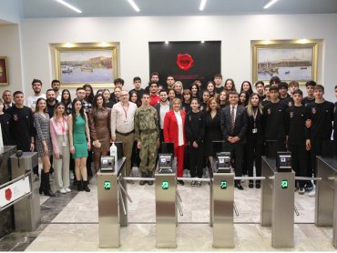 UGM'de 19 Mayıs Atatürk'ü Anma, Gençlik ve Spor Bayramı Kutlaması & Bayrak Teslim Töreni