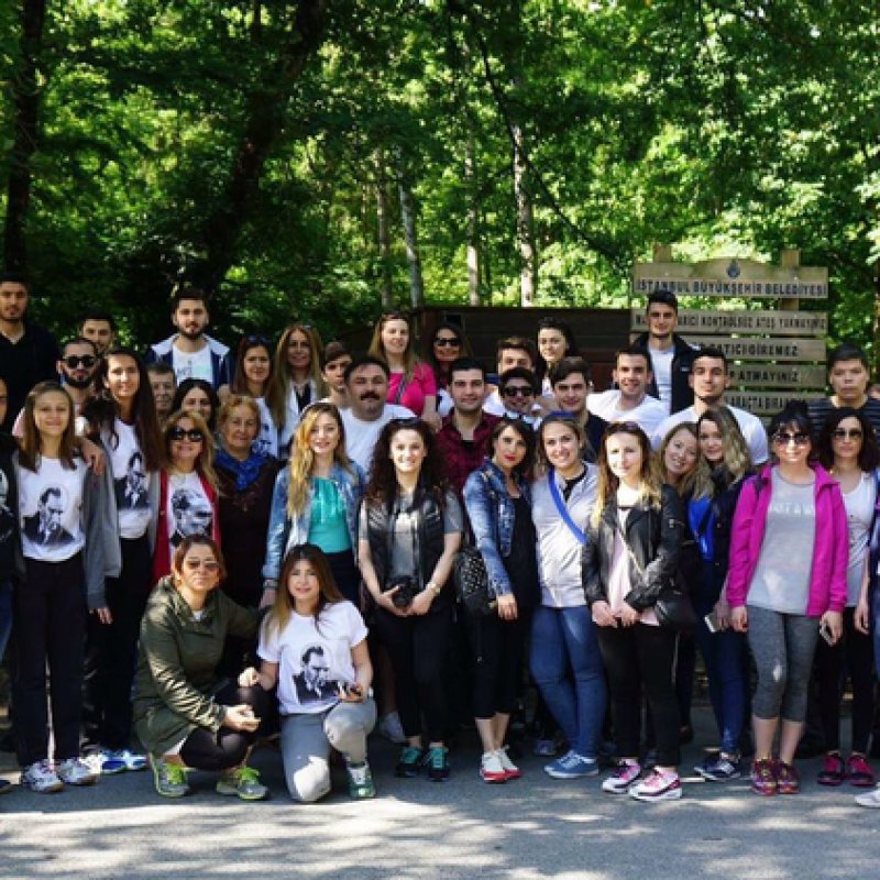 19 Mayıs Atatürk'ü Anma Gençlik ve Spor Bayramını Gençlerle İlk Adım Yürüyüşü Adlı Organizasyon ile Kutladık 