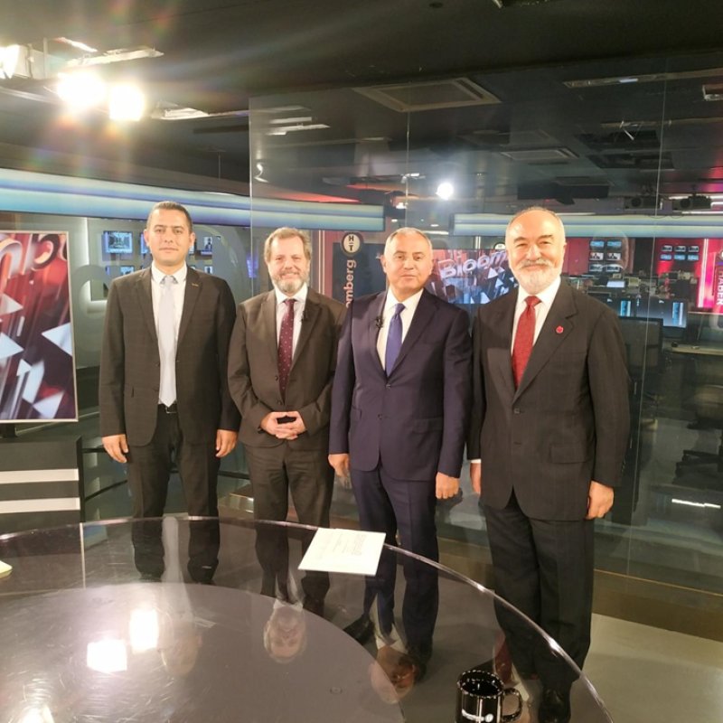 BloombergHT Programında Adana Hacı Sabancı Organize Sanayi Bölgesi Yönetim Kurulu Başkanı Bekir Sütcü'yü Misafir Ettik