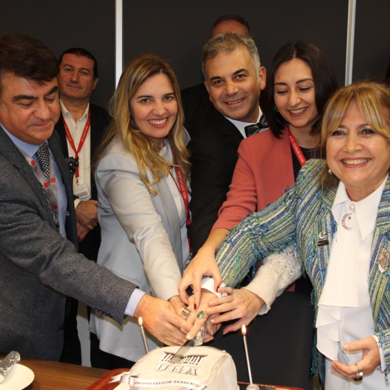 Ünsped Gelişim Akademimizin Eğitmenlerinin 24 Kasım Öğretmenler Günü Kutlandı