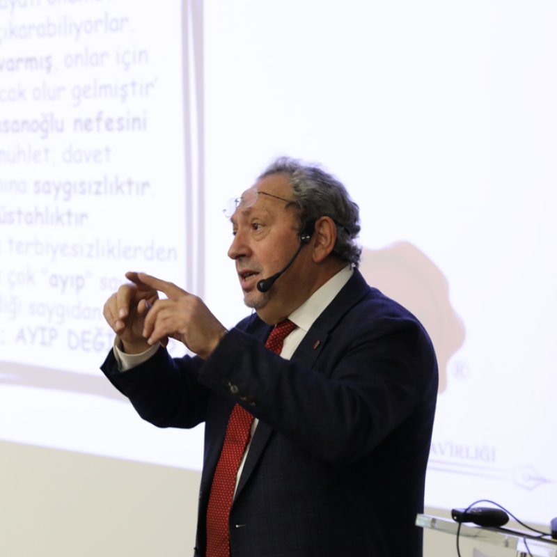 Nasıl Bir Ekonomi Yayın Kurulu Başkanı Dr. Şeref OĞUZ’dan ‘‘Toplantı Adabı’’ Konulu Söyleşi