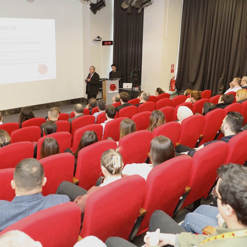Nasıl Bir Ekonomi Yayın Kurulu Başkanı Dr. Şeref OĞUZ’dan ‘‘Zor İnsanlarla İletişim’’ Konulu Söyleşi