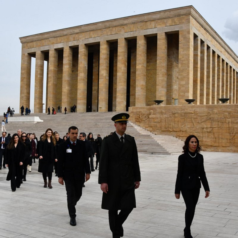 Ünsped Kadın Liderliği Gelişim Komitemiz Anıtkabir'e Ziyaretini Gerçekleştirdi