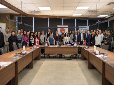 Türkiye Genelinde 2024’te Gümrük Müşavirlik belgesini almaya hak kazanan kırk beş kişiden ikisinin ÜNSPED’li olmasının gururunu yaşıyoruz.