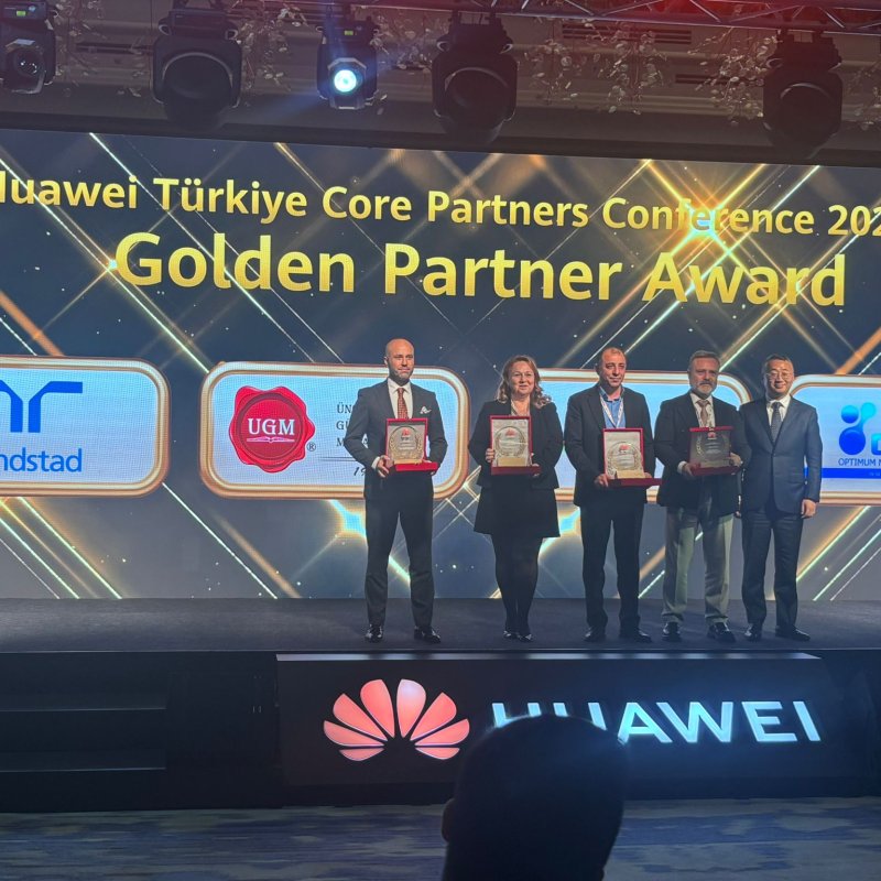 GURURLUYUZ!  Huawei Türkiye İş Ortakları Zirvesi’nde 2025 “Altın İş Ortağı” Ödülü’ne Layık Görüldük.