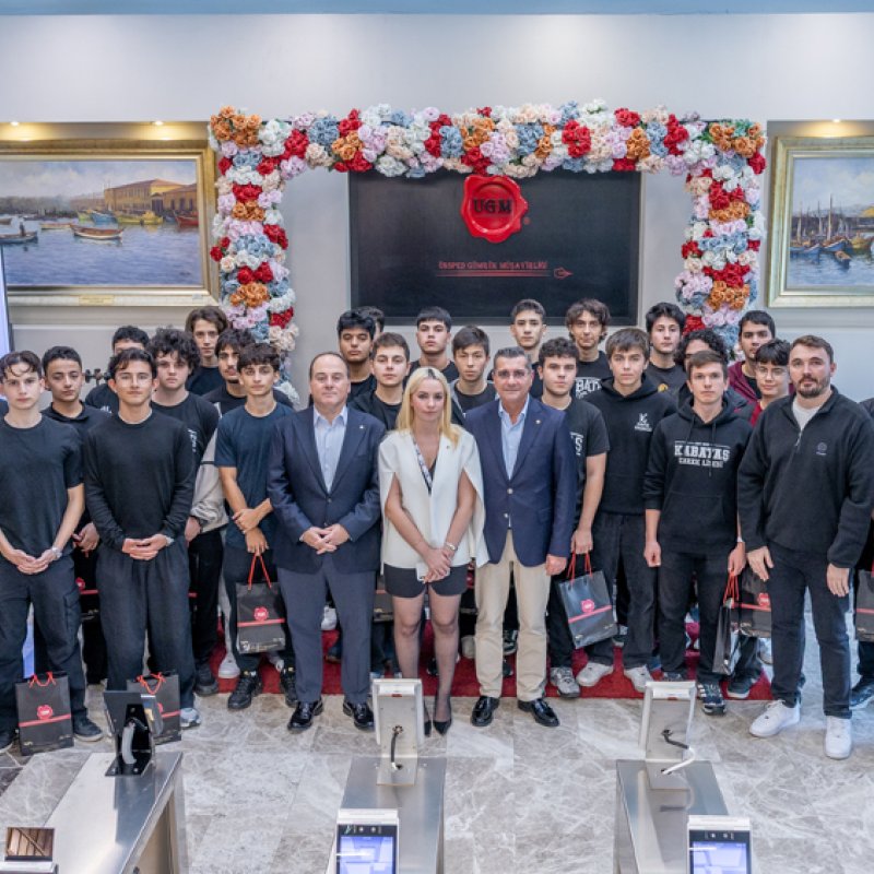 Kabataş Erkek Lisesi Öğrencilerini Genel Merkezimizde Ağırladık.