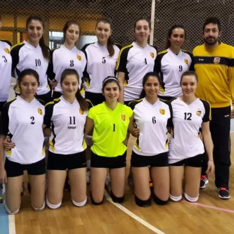 HalukÜndeğer High School Girls Volleyball Team is in High School Championship in Turkey 