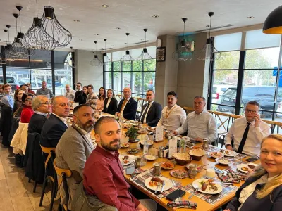  Our Company Partner Mr. Yusuf Bulut ÖZTÜRK Gathered for Lunch with Our Colleagues and Managers Interested in Huawei Tur...