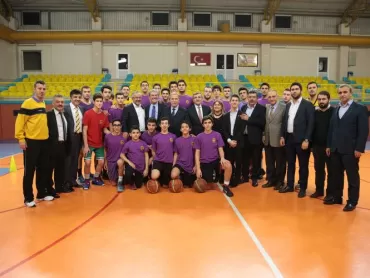 Mehmet Ali Şahin, Vice President of Justice and Development Party, visits UPS Sport and Culture Club