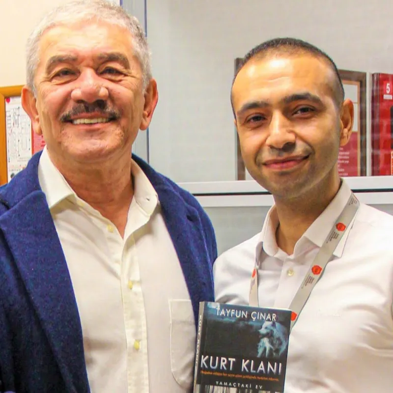 The Autograph Session of the Novel “Kurt Klanı” (The Wolf Clan) is Made