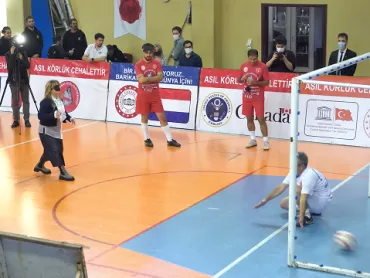 03 Aralık Engelliler Günü'nde Görme Engelliler Futsal Maçı Gerçekleşti