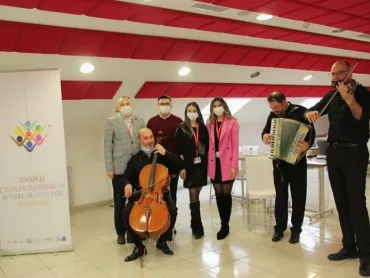 ''Art is Everywhere'' We Celebrated World Violin Day at UGM